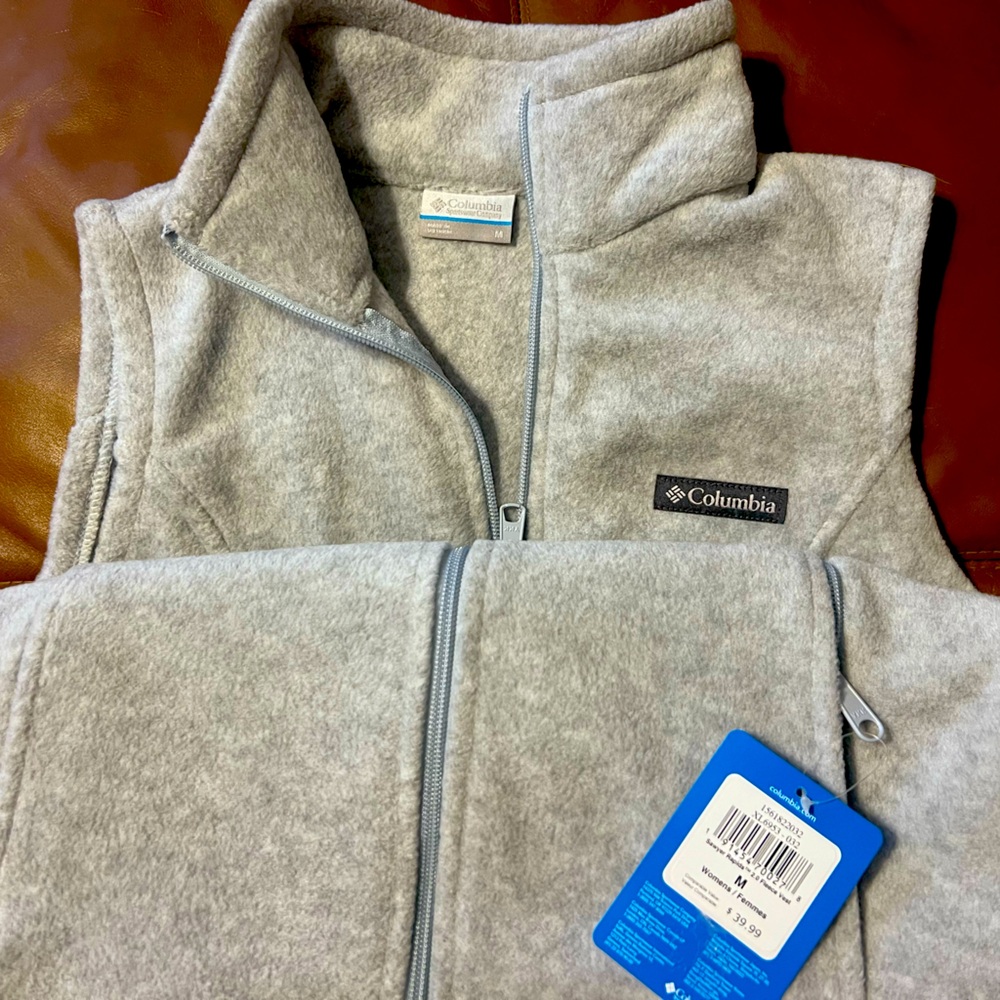 Columbia gray fleece vest! New with tags